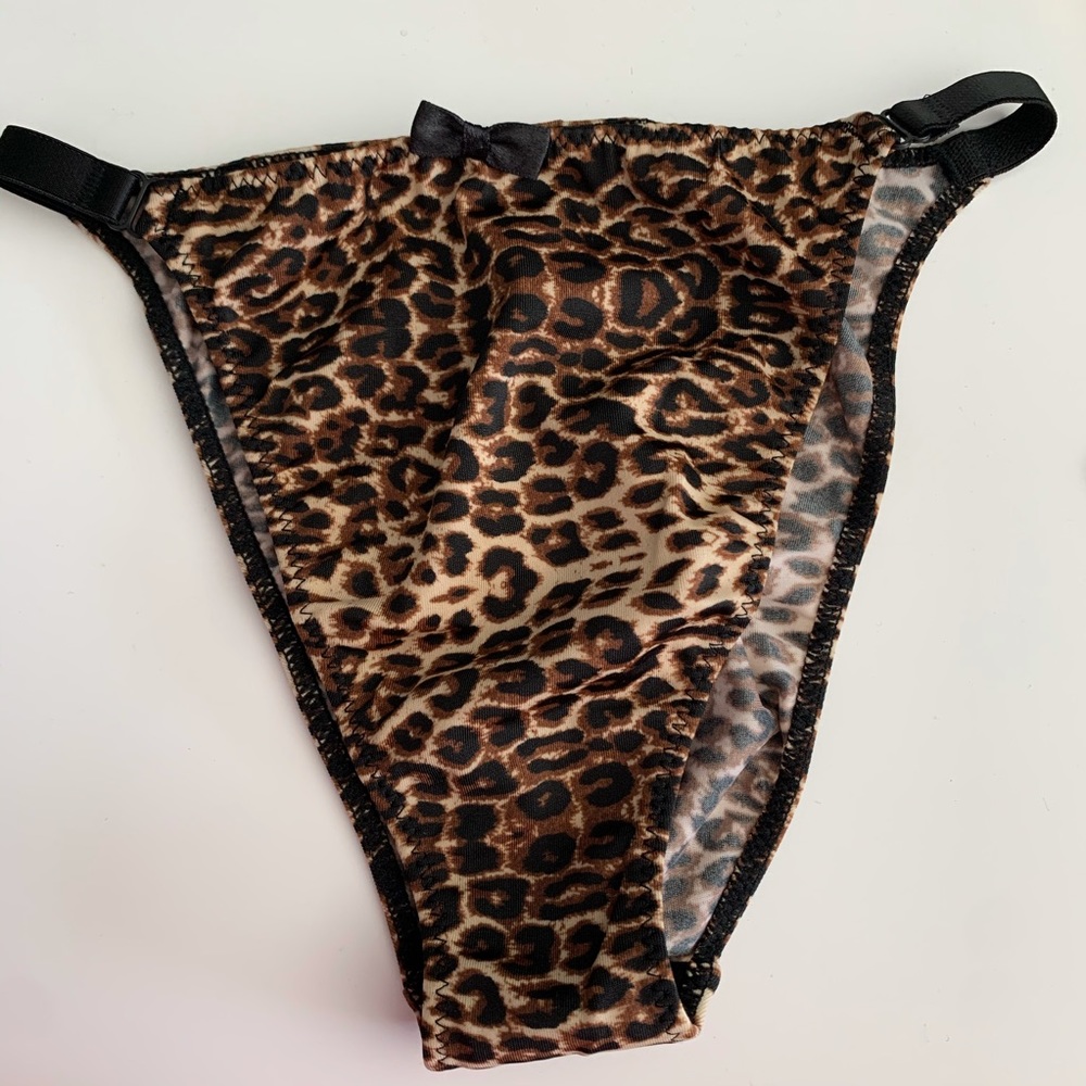 1pcs Acousma Bundle BALALOUM from ACOUSMA Paris Lace Vintage Rose Panty Thongs